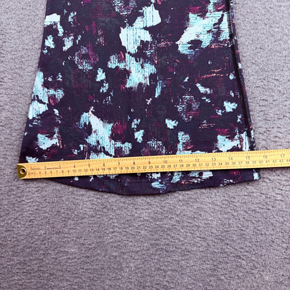 Lululemon Racerback Athletic Tank Top Purple Blue Abstract Print Women's Size‎ 4 - Picture 6 of 6
